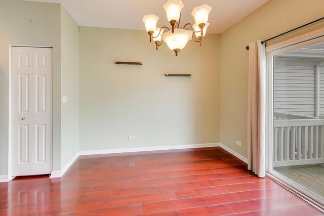 2427 Daybreak Court, Elgin, IL 60123