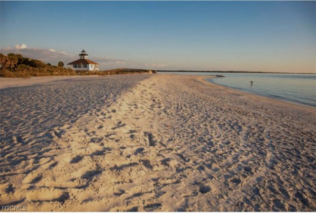 5 Thrush DR, Placida, FL 33946