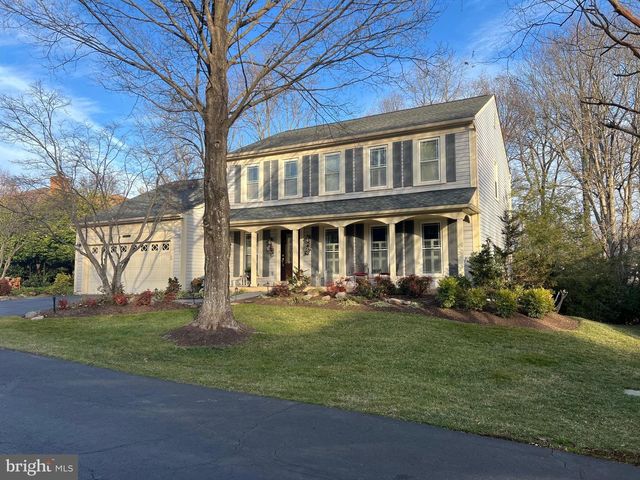 13139 APPLEGROVE LN, Herndon, VA 20171