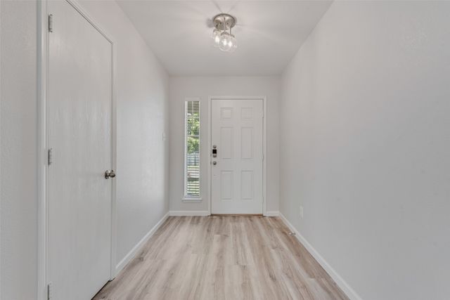 202 Oxford Loop, Princeton, TX 75407