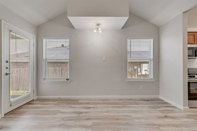 202 Oxford Loop, Princeton, TX 75407