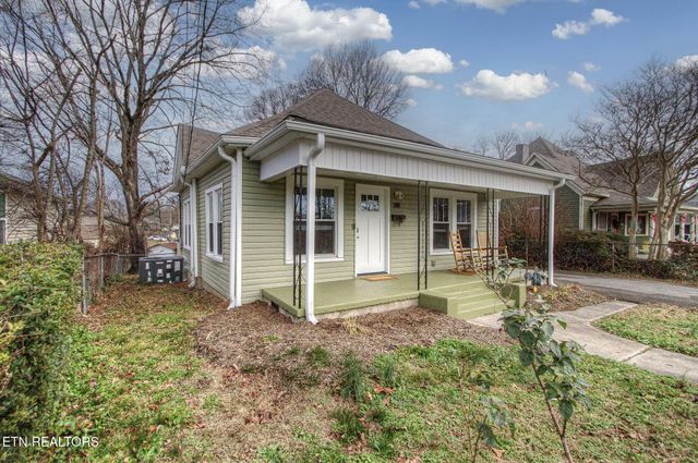 2502 Harvey St, Knoxville, TN 37917