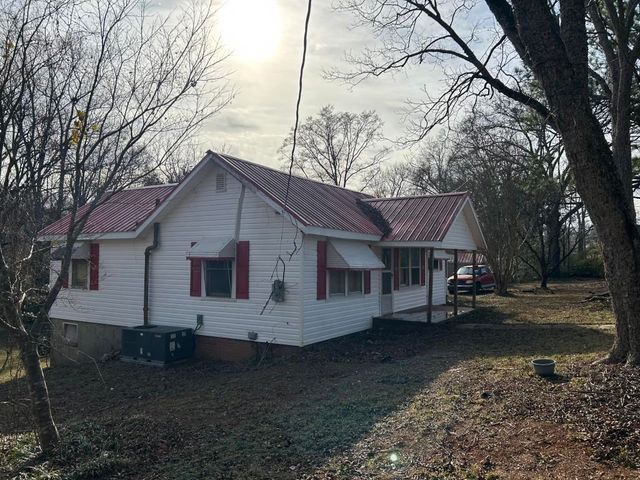 1327 Old Easley Highway, Easley, SC 29640