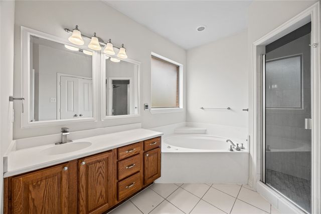 4816 Club View Circle, Mesquite, TX 75150