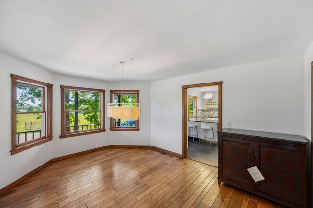 55 Bell Ln, Paris, TN 38242