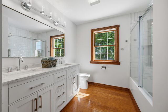 55 Bell Ln, Paris, TN 38242