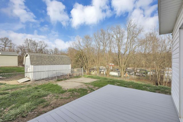 14 Wesley Avenue, Heath, OH 43056