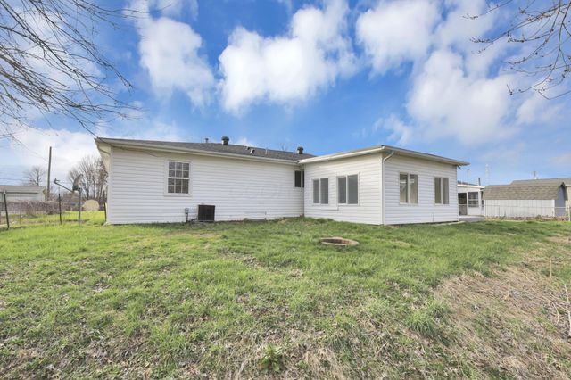 14 Wesley Avenue, Heath, OH 43056