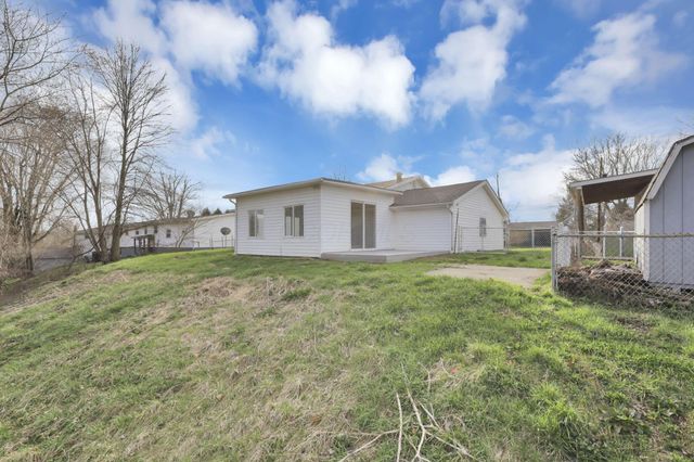 14 Wesley Avenue, Heath, OH 43056