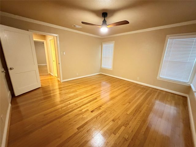 6520 Weslayan Street, Houston, TX 77005