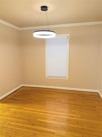 6520 Weslayan Street, Houston, TX 77005