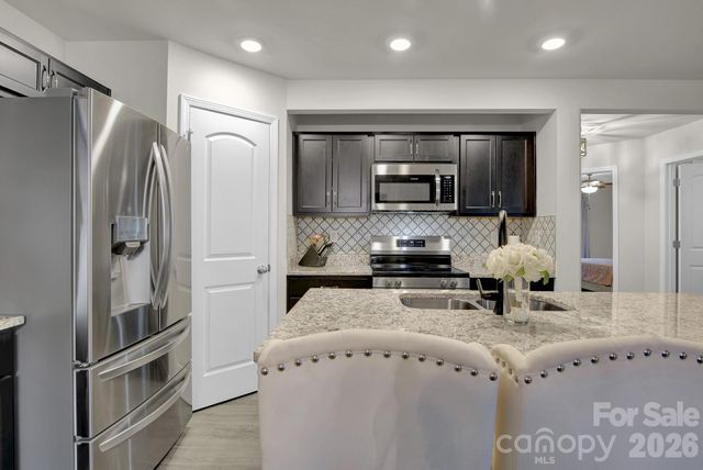 865 Old Linwood Road, Lexington, NC 27292