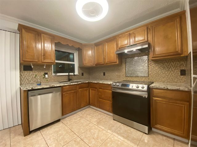 3420 Hidalgo Drive 301, Dallas, TX 75220