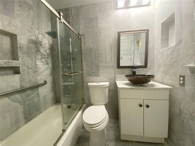 3420 Hidalgo Drive 301, Dallas, TX 75220