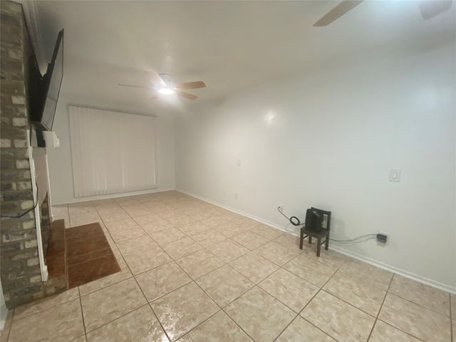 3420 Hidalgo Drive 301, Dallas, TX 75220