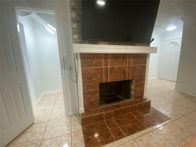 3420 Hidalgo Drive 301, Dallas, TX 75220