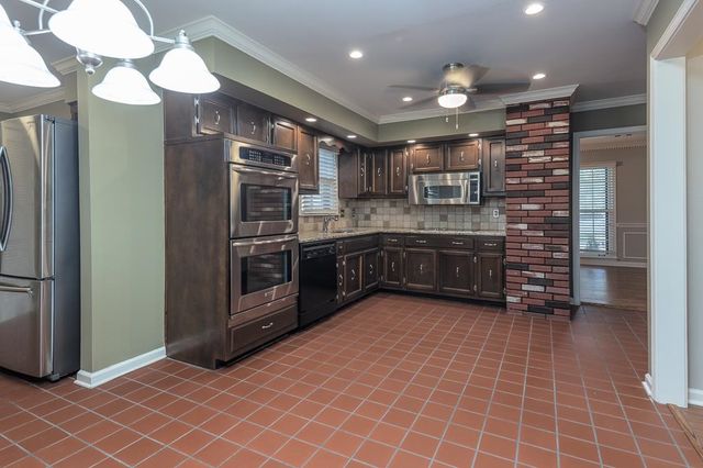 6869 WYTHAM DR, Memphis, TN 38119