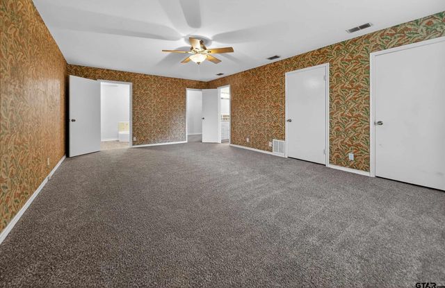 4411 Richmond Rd, Tyler, TX 75703