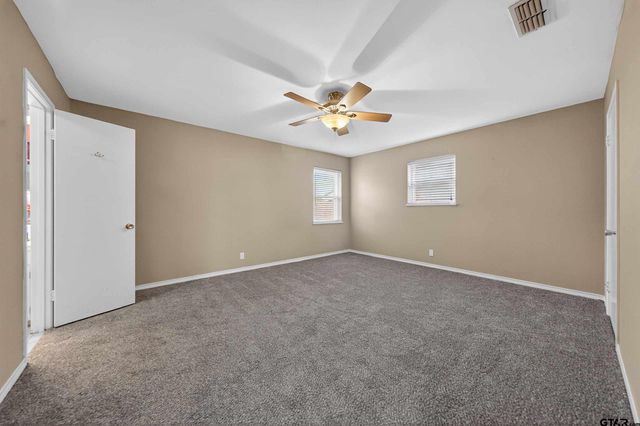 4411 Richmond Rd, Tyler, TX 75703