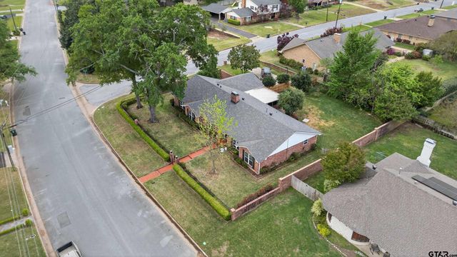 4411 Richmond Rd, Tyler, TX 75703