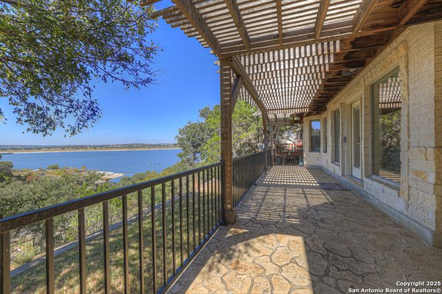 1925 Glenn, Canyon Lake, TX 78133