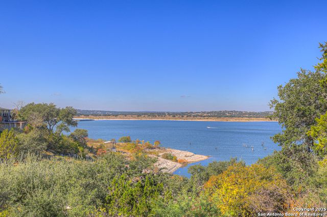 1925 Glenn, Canyon Lake, TX 78133