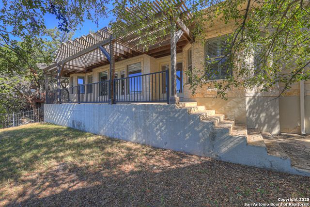 1925 Glenn, Canyon Lake, TX 78133