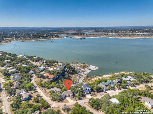 1925 Glenn, Canyon Lake, TX 78133