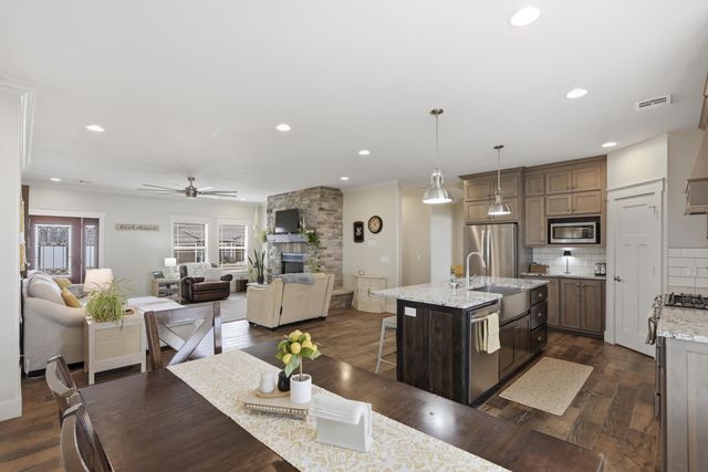 1901 Cattails Drive, Joplin, MO 64801