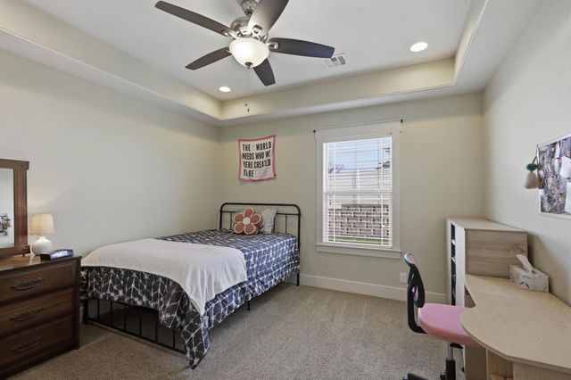 1901 Cattails Drive, Joplin, MO 64801