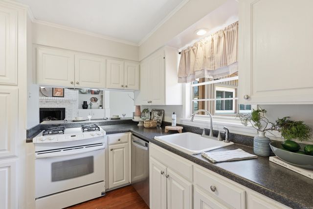 8301 Red Oak Lane, Little Rock, AR 72205