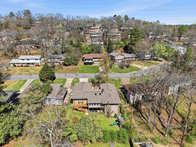 8301 Red Oak Lane, Little Rock, AR 72205