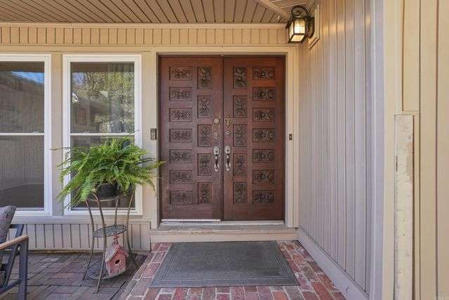 8301 Red Oak Lane, Little Rock, AR 72205