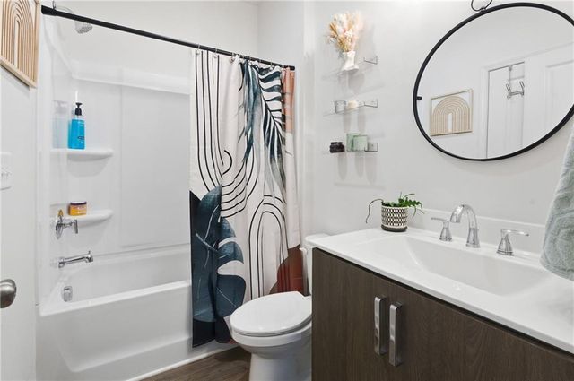 179 Color Circle, Atlanta, GA 30317