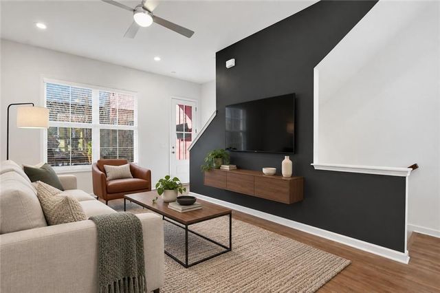 179 Color Circle, Atlanta, GA 30317