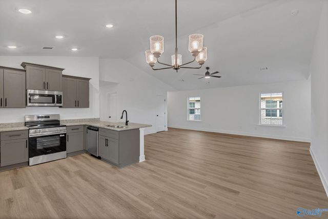 15376 Lapwing Cove, Athens, AL 35611