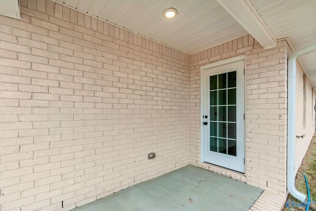 15376 Lapwing Cove, Athens, AL 35611