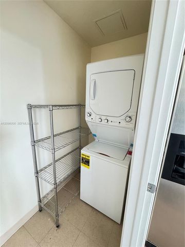 9055 SW 73rd Court 308, Miami, FL 33156