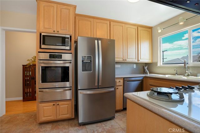 1240 Franklin Street 5, Santa Monica, CA 90404