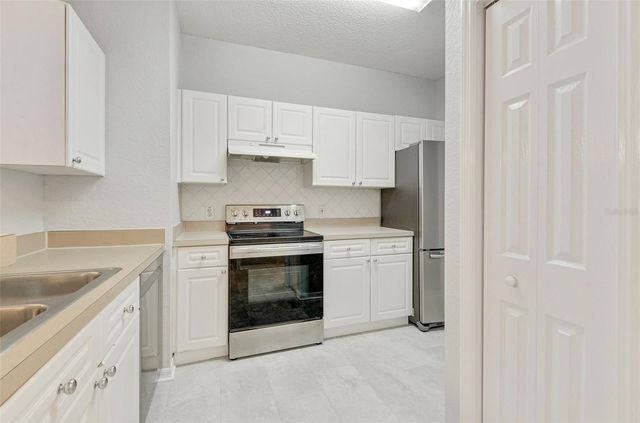 18001 RICHMOND PLACE DRIVE 1112, Tampa, FL 33647