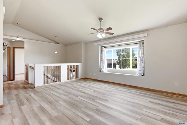 2657 LEOLA LN, Rapid City, SD 57703