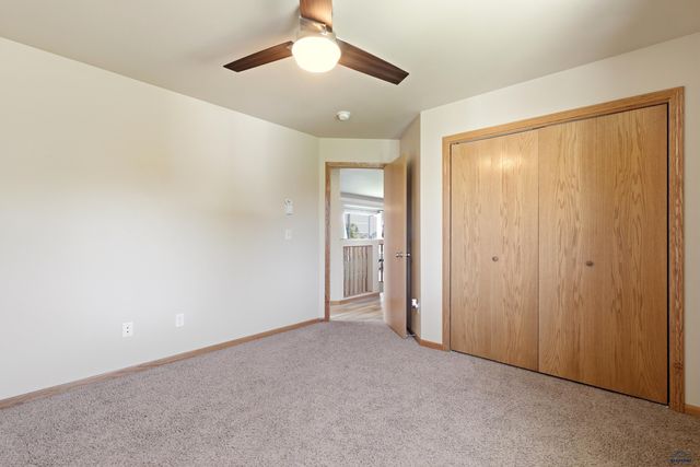2657 LEOLA LN, Rapid City, SD 57703