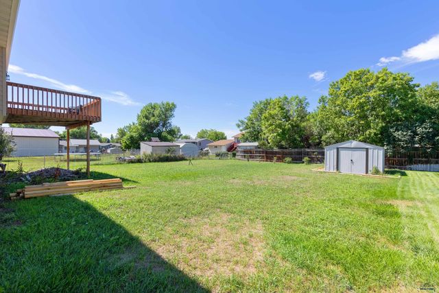 2657 LEOLA LN, Rapid City, SD 57703