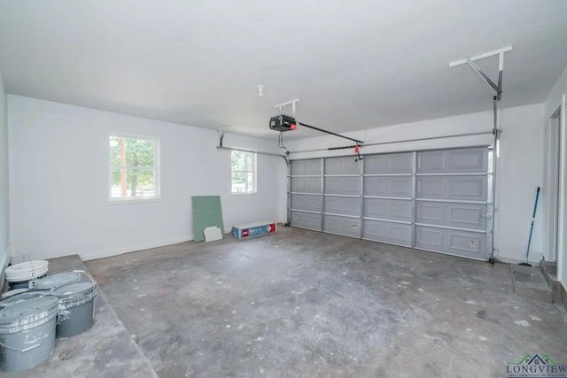 405 Pecan, White Oak, TX 75693