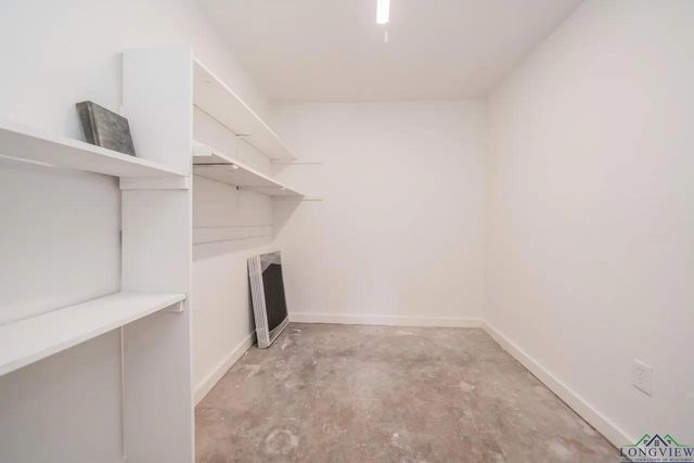 405 Pecan, White Oak, TX 75693