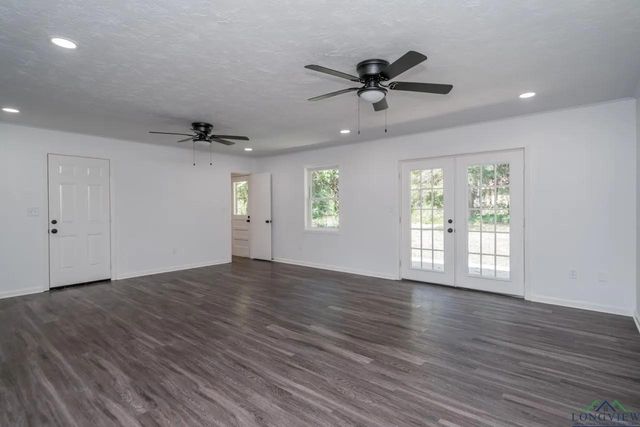 405 Pecan, White Oak, TX 75693