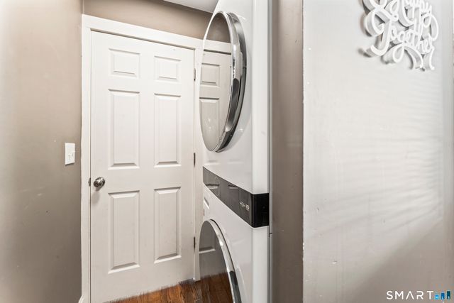 5 Hampton Road, New Fairfield, CT 06812