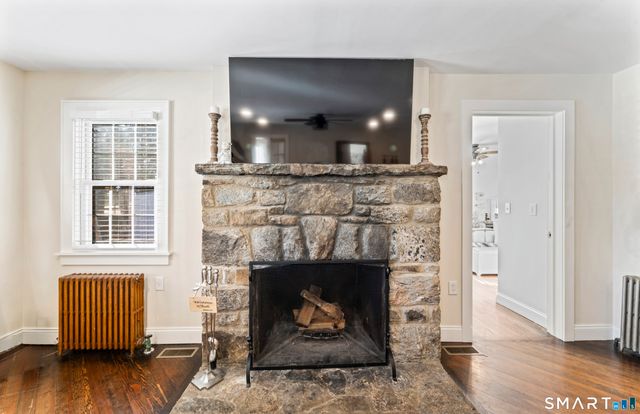 5 Hampton Road, New Fairfield, CT 06812