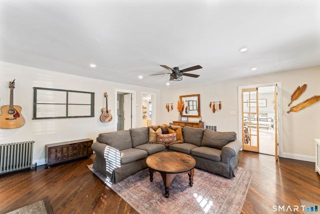 5 Hampton Road, New Fairfield, CT 06812