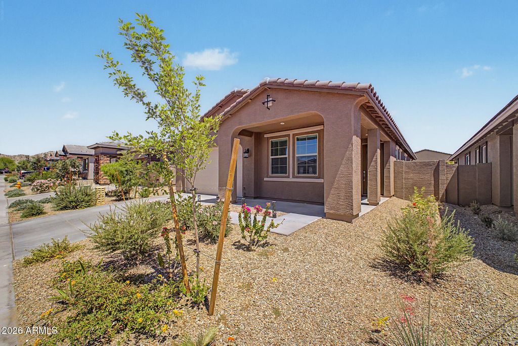 17329 W DESERT SAGE Drive, Goodyear, AZ 85338 — photo 3